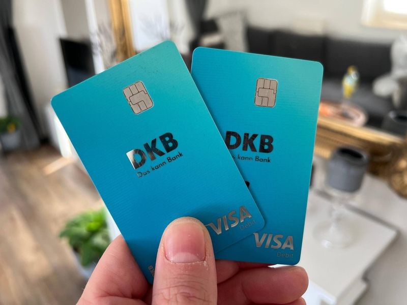 DKB Visa Karte: Geldabhebung weltweit ohne Gebühren